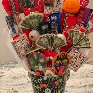 Halloween gift basket